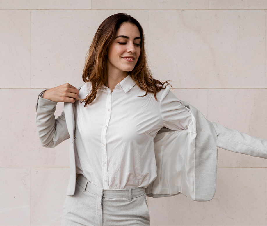 The Power of Dressing with Confidence – Own Your Style, Own Your Presence